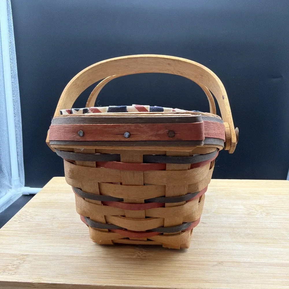 Longaberger 1996 All American Summertime vegetable basket liner divided protcr